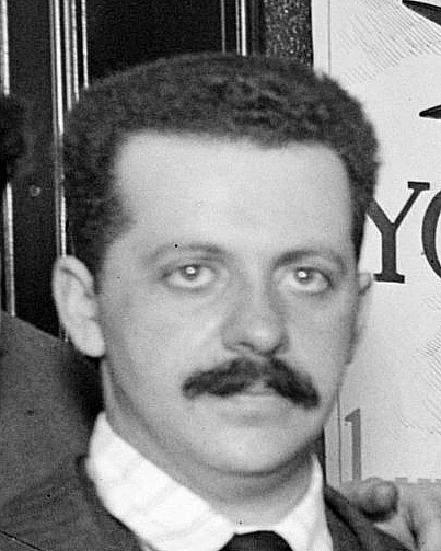 صورة بالأبيض والأسود لإدوارد بيرنيز.